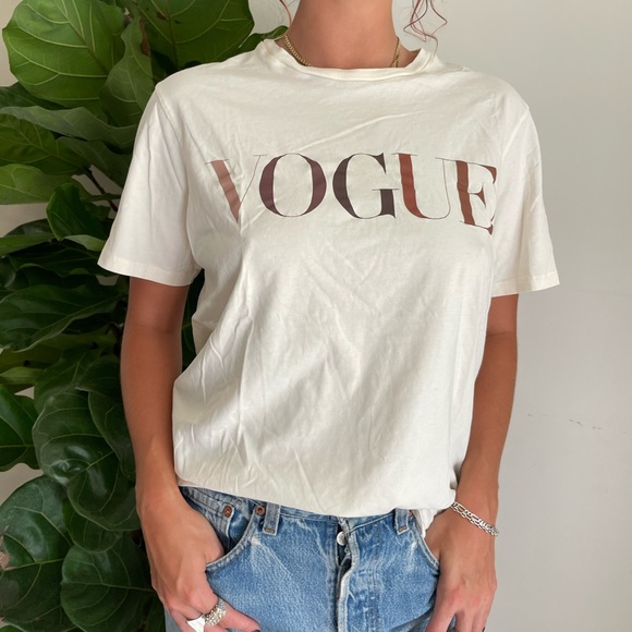 Vogue Vintage Tee - Picture 1 of 2